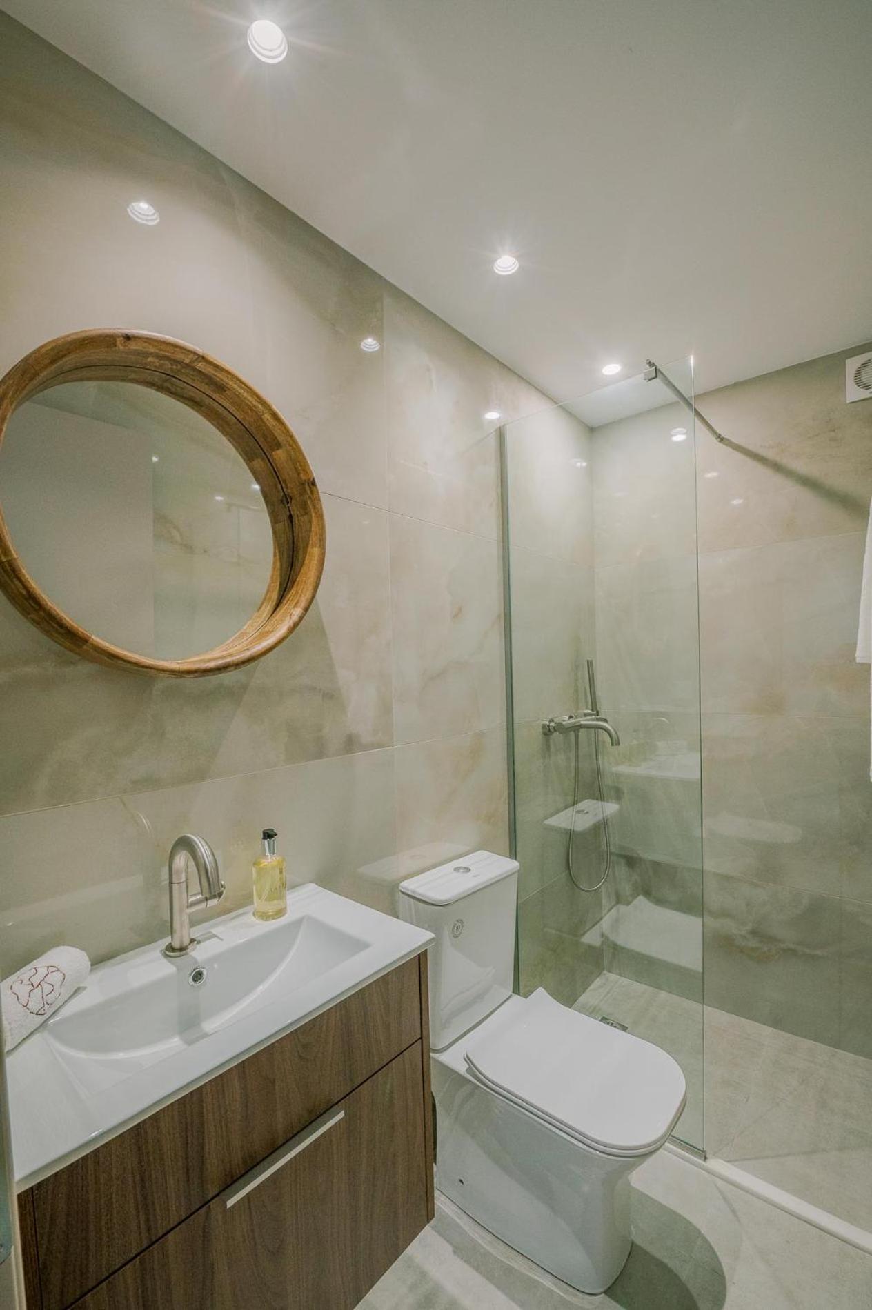 Hama Luxury Seaside Apartments Corinth Экстерьер фото