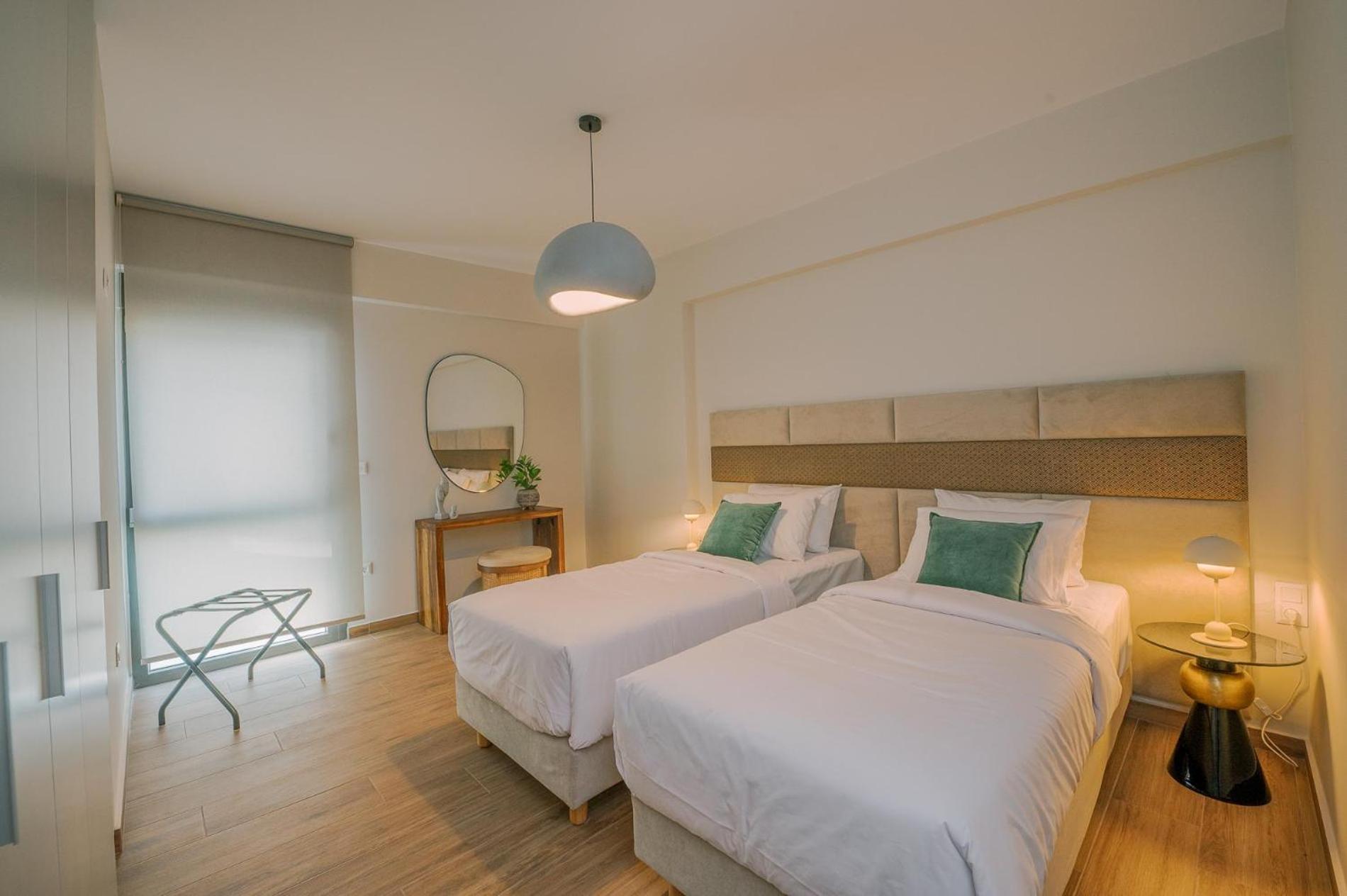 Hama Luxury Seaside Apartments Corinth Экстерьер фото