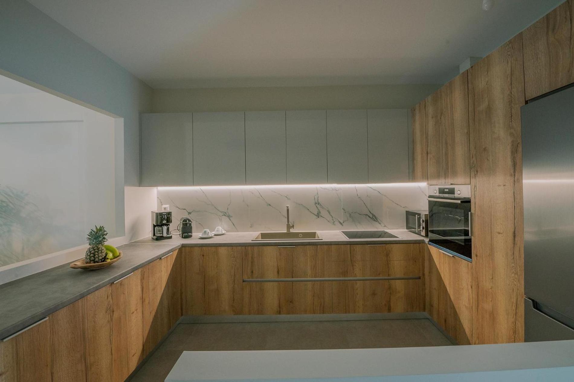 Hama Luxury Seaside Apartments Corinth Экстерьер фото
